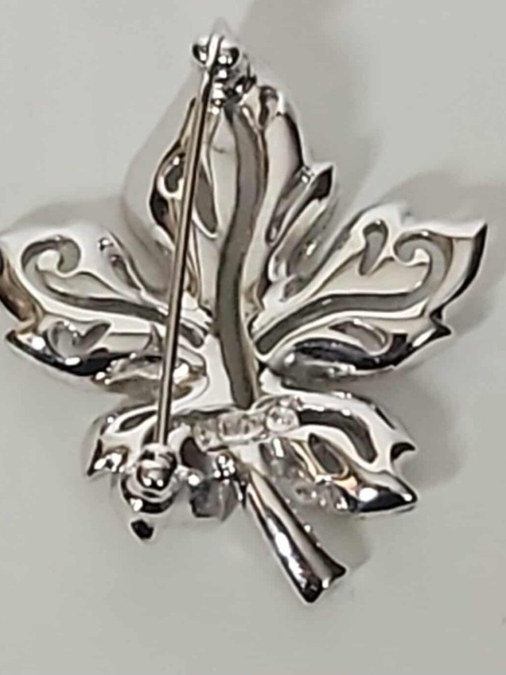 Vintage Hedy silver-tone metal and rhinestone - Picture 2 of 2